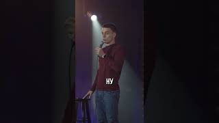 ДАРИ ПОДАРОК Главное, что он помнит дату. Остальное — уже мелочи.