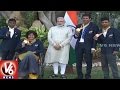 PM Modi Meets And Congratulates Paralympians