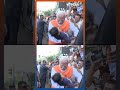जनता के बीच पीएम मोदी ने जब बच्चे को गोद में उठाया...देखते रह गए सब! #election2024 #pmmodi