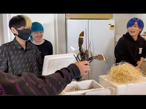 【怪物級】ビビリのロケマサにいきなり巨大ロブスター渡してこれで料理作れと命令してみたww