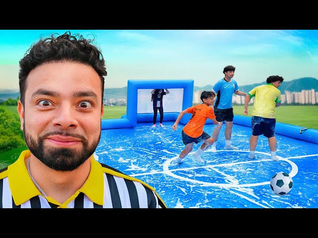 FUTBOL RESBALADIZO CON SUSCRIPTORES