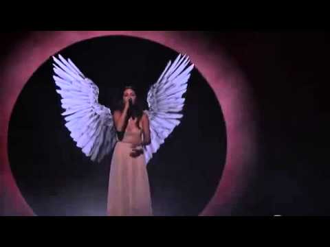 Selena Gomez - The Heart Wants What It Wants (Live at AMA 2014)