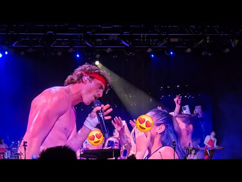 Benson Boone - Drunk in My Mind song (Fireworks and Rollerblades World Tour 2025 @The Riverstage)
