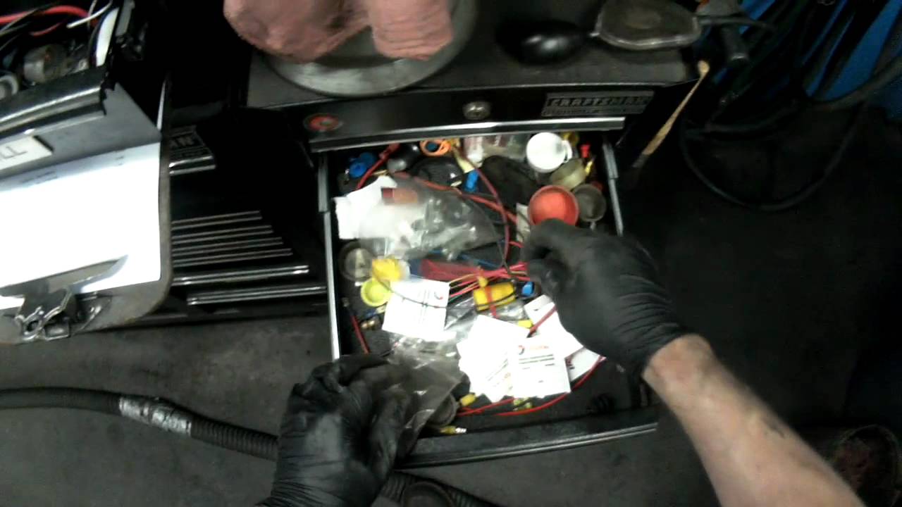 VW A4: Radiator Fans Checking Low & High Speed - YouTube 1997 buick lesabre fuse box 