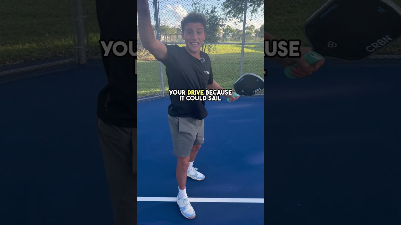 How to master playing in the wind in pickleball! #pickleball #pickleballtips