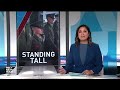 Shortest member of Marine Corps on the challenges and triumphs of his service  - 02:45 min - News - Video