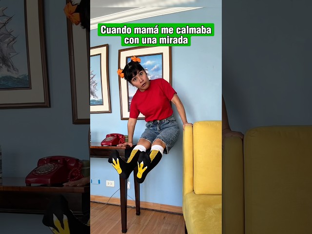 La tierna mirada de mamá💕😳 #shorts #humor #tiktokvideo #comedia #funny #latina #fyp