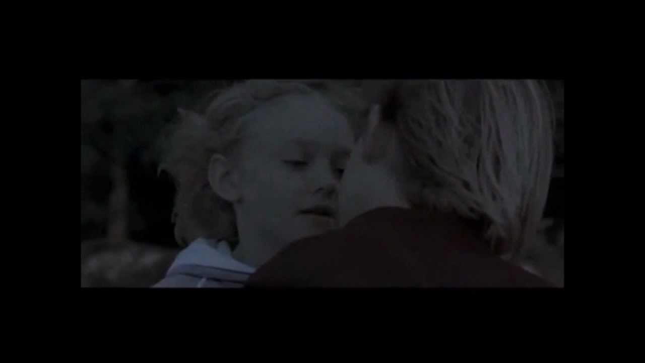 Colin ford dakota fanning #5