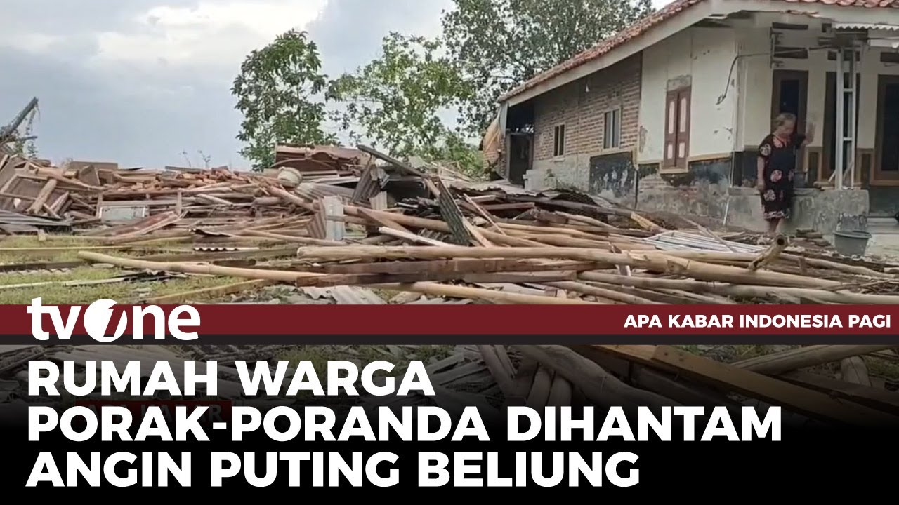 Ratusan Rumah di Indramayu Rusak Diterjang Puting Beliung | tvOne