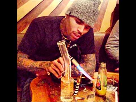 Chris Brown - Let the Blunt go HQ (new music 2013) mp3