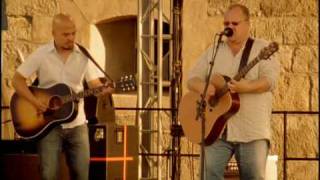 Pixies - Here Comes Your Man (Acoustic)