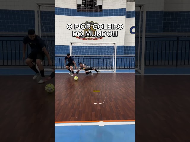 O pior goleiro do mundo!!! #goleiro #futsal #futebol