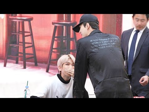 180422 엑소 첸백시(EXO-CBX) 팬사인회 응원온 세훈 (Sehun) Fansign Event 4K 직캠 by 비몽
