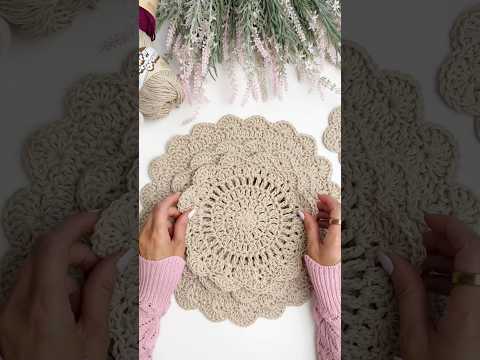 Crochet Set, placemat, coaster, pot and plate protectors! Easy crochet pattern #placemats #crochet