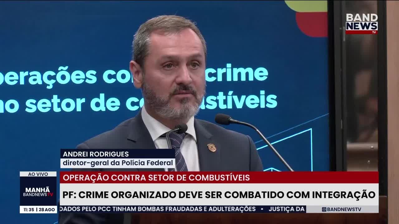Diretor da PF detalha operação contra o crime organizado em postos de combustível