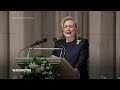 Hillary Clinton garners applause at Albright funeral  - 01:49 min - News - Video