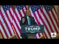 Donald Trump addresses supporters on Super Tuesday  - 01:00 min - News - Video