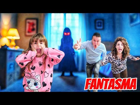 UN FANTASMA E' ENTRATO IN CASA NOSTRA E TIRA I CAPELLI AD AURORA MA NESSUNO LE CREDE! EP.1