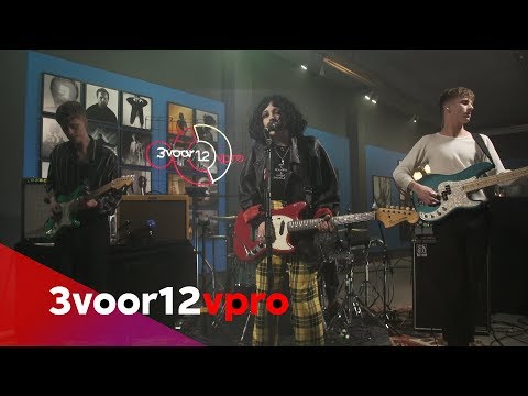 Pale Waves - 3voor12 session Noorderslag 2018