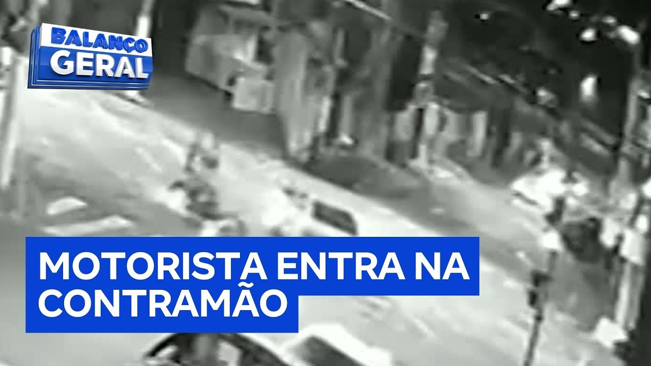 Motorista suspeito de embriaguez entra na contramão e atropela motoboy na Grande SP
