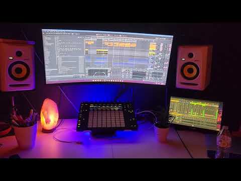 deadmau5 vs Alex H | progressive house Showdown 2026 mix