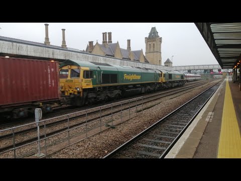 Trains at Lincoln Central (29/11/2022)