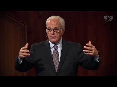 John MacArthur on a Pastor's Authority