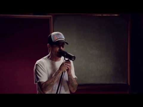 Red Hot Chili Peppers: Live from the Basement'