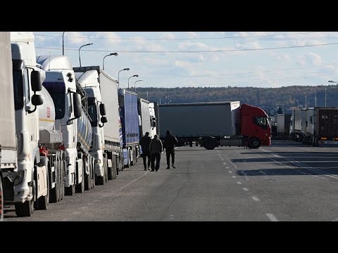 Σύνορα Ουκρανίας - Πολωνίας: Σκηνικό έντασης ανάμεσα σε οδηγούς φορτηγών