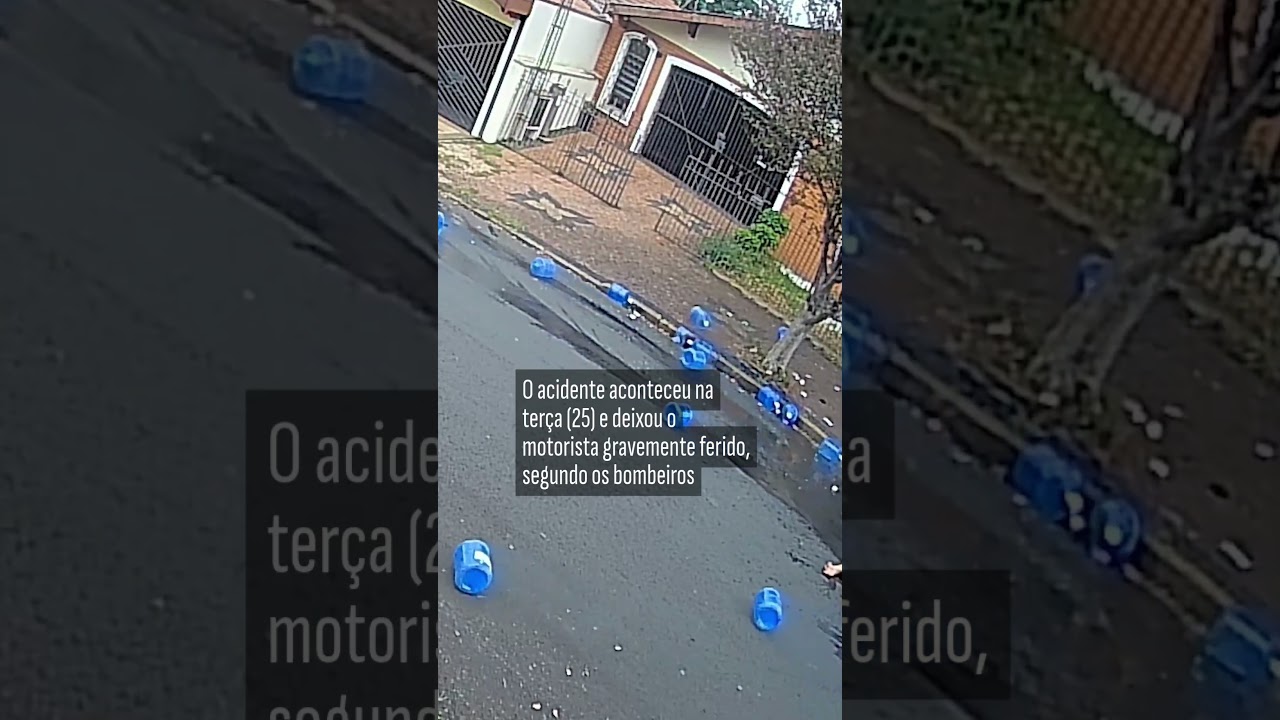 Homem é arremessado de Kombi após colisão com carro em cruzamento de Piracicaba SP veja o vídeo