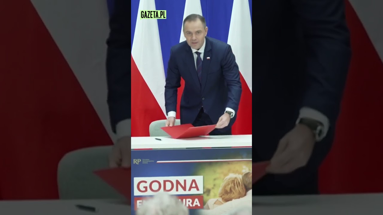 Nawrocki podpisał projekt ustawy "godna emerytura"