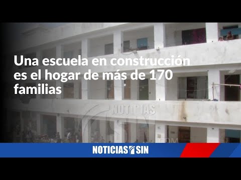 Las familias viven en aulas separadas por tablas