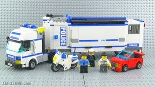 LEGO City Mobile Police 7288 review! - YouTube