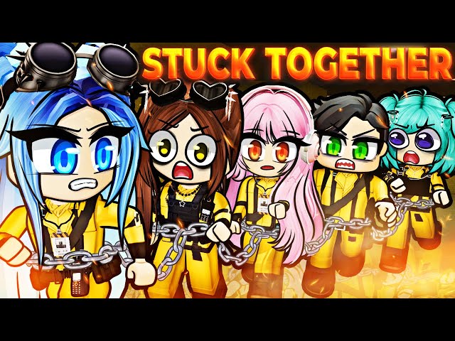 We're STUCK TOGETHER in the Roblox Backrooms!