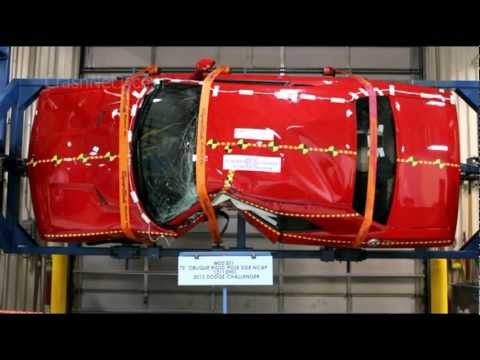 Video Crash Dodge Challenger od roku 2008