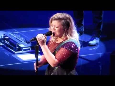 Kelly Clarkson Covering
