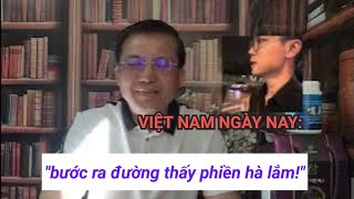 Vì sao ở Việt Nam ngày nay khi ra đường phải đeo 2 cái khẩu trang