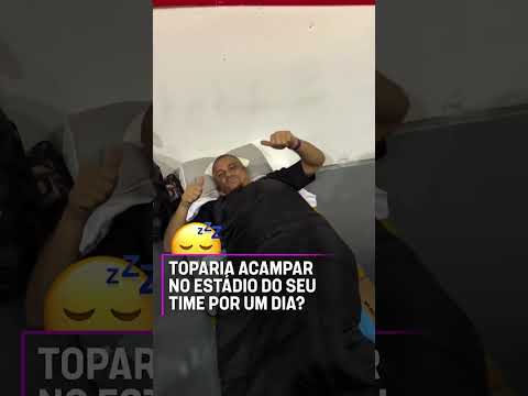 JÁ IMAGINOU DORMIR DENTRO DO ESTÁDIO DO SEU TIME? O UNITED DEU ESSA EXPERIÊNCIA ABSURDA PRO TORCEDOR