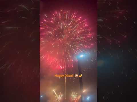 Happy Diwali 🎇🪔 #shorts #viral #ytshorts #diwali #diwalispecial #diwalivideo #explore #fyp