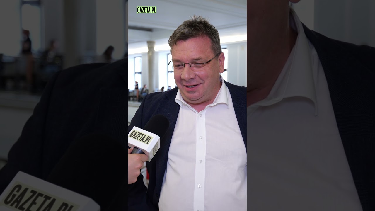 Jak politycy wspominają wakacje z dzieciństwa? #sejm #wakacje #sonda