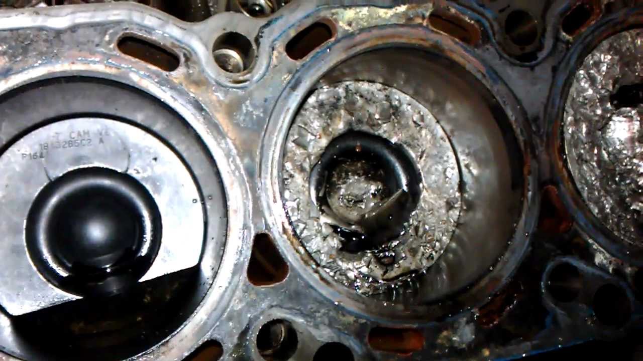SHOP UPDATE 2/27/2012 6.0L ENGINE DAMAGE... - YouTube duramax fuel filter base problems 