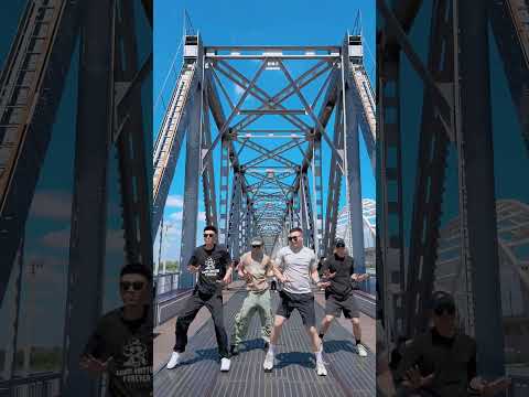 摇起来😎 #e3舞团 #简单易学舞蹈 #苏喂摇