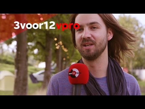 3voor12 Song Stories: Tame Impala - 'Cause I'm A Man