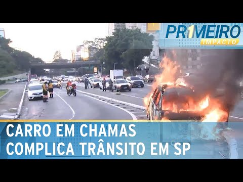 Carro pega fogo na Radial Leste e interdita acesso para 23 de Maio | Primeiro Impacto (24/06/24)