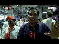 मुंबई की लोकल ट्रेन के जरिए Piyush Goyal ने लोगों से साधा संपर्क बोले, बहुत आनंद आ रहा  - 01:39 min - News - Video