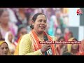 PM Modi In Varanasi: महिला किसानों के बीच पहुंचे PM मोदी, गौसंवर्धन योजना पर की बात, देखें | Latest  - 01:23 min - News - Video