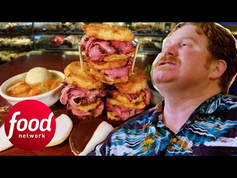 Casey Devours This 4 LB Classic NY-Style Deli Challenge In Less Than 30 Minutes | Man V Food