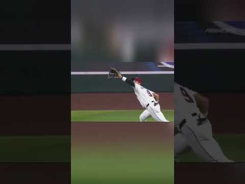 Blaze Alexander Makes A Terrific Leaping Grab In CF