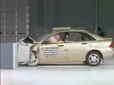 2005 Ford focus crash test #9