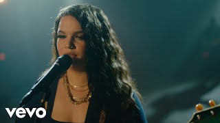 Lola Young - FAKE (Live On The Late Late Show with James Corden 2021)